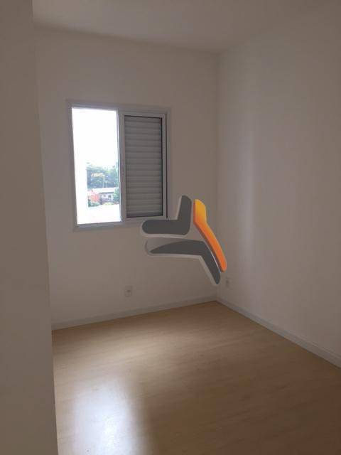 Apartamento à venda com 2 quartos, 63m² - Foto 4