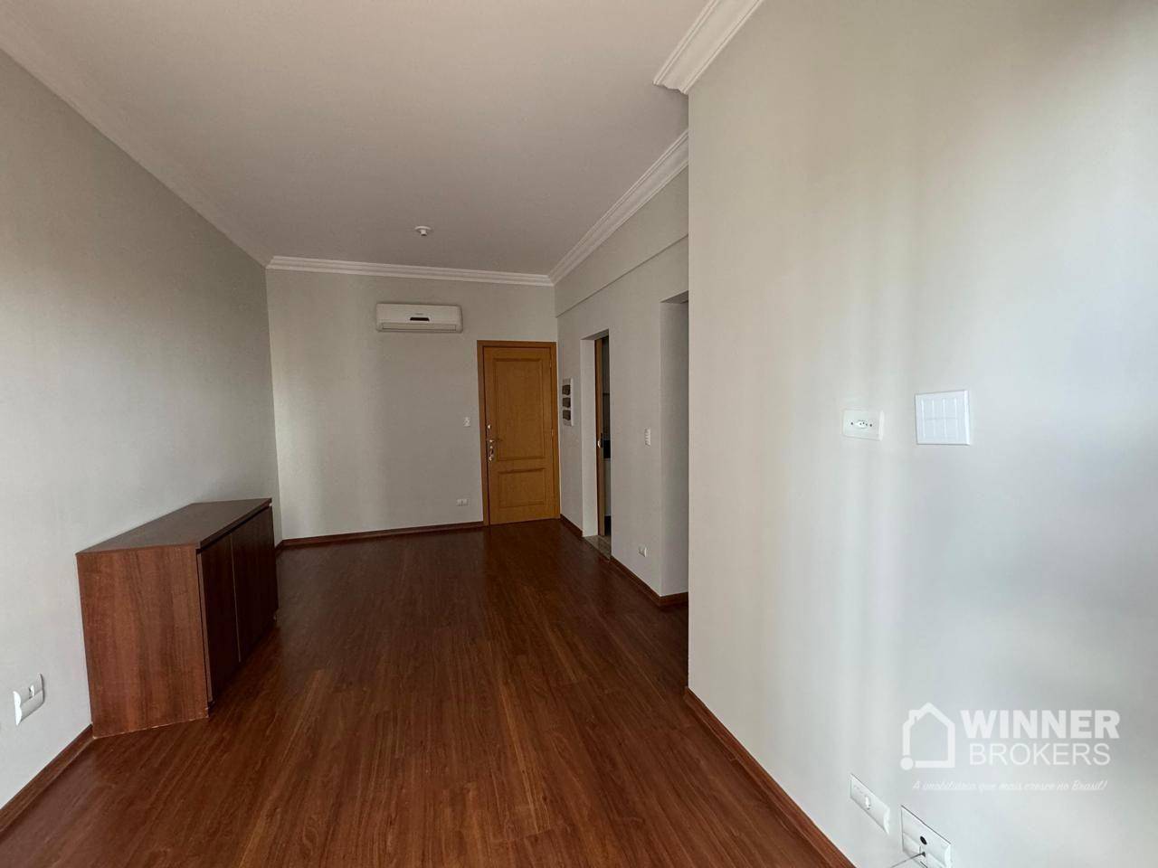 Apartamento à venda com 2 quartos, 67m² - Foto 10