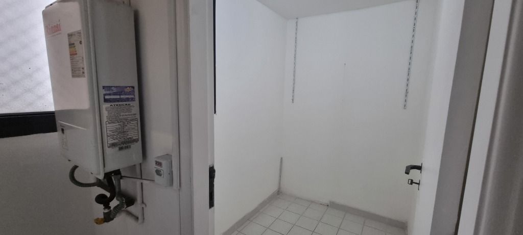 Apartamento à venda com 3 quartos, 230m² - Foto 7