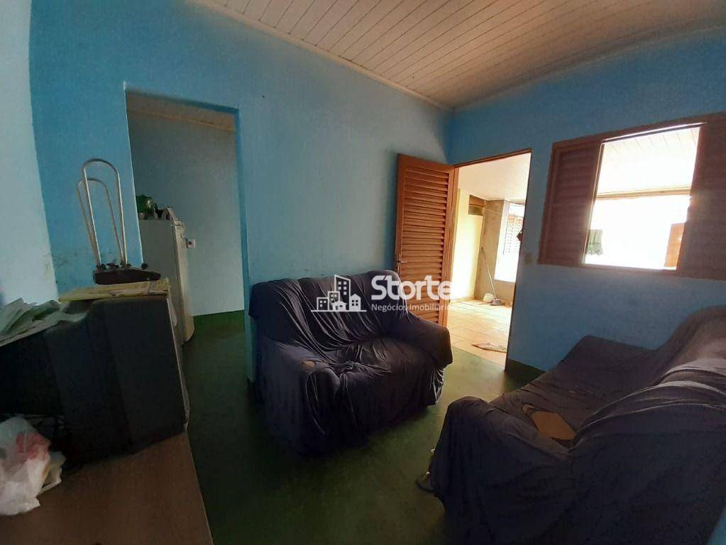 Casa à venda com 5 quartos, 200m² - Foto 20