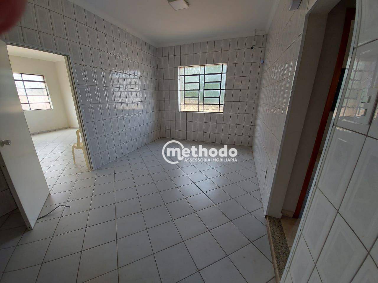 Casa para alugar com 3 quartos, 120m² - Foto 15