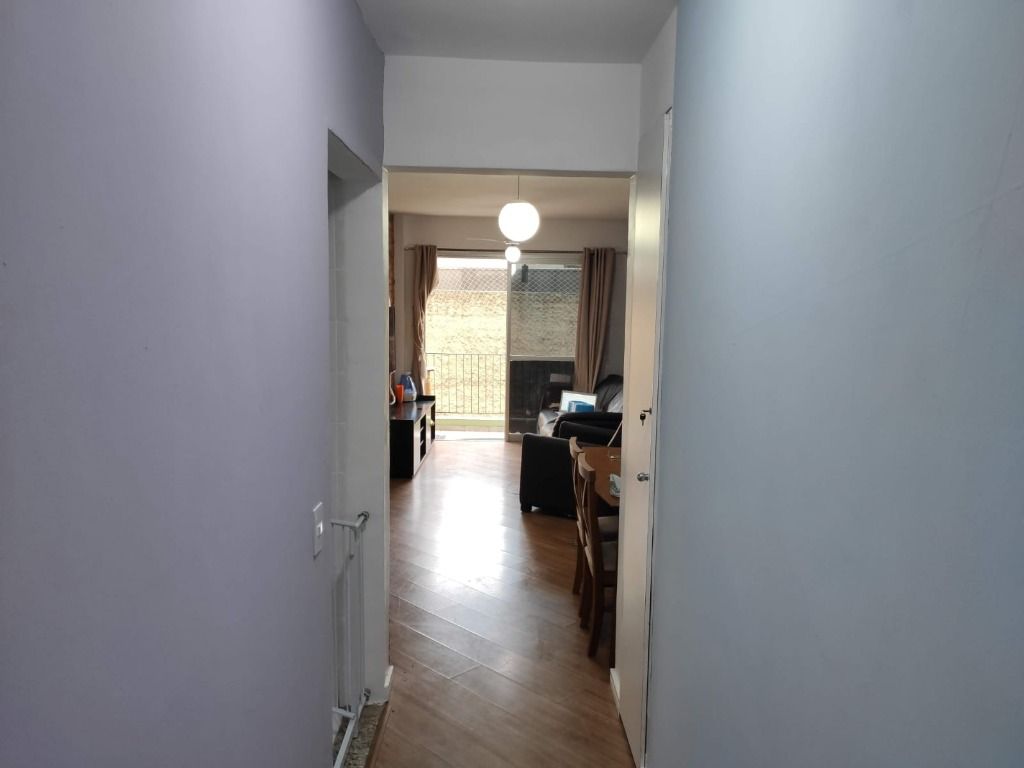 Apartamento à venda com 2 quartos, 63m² - Foto 6