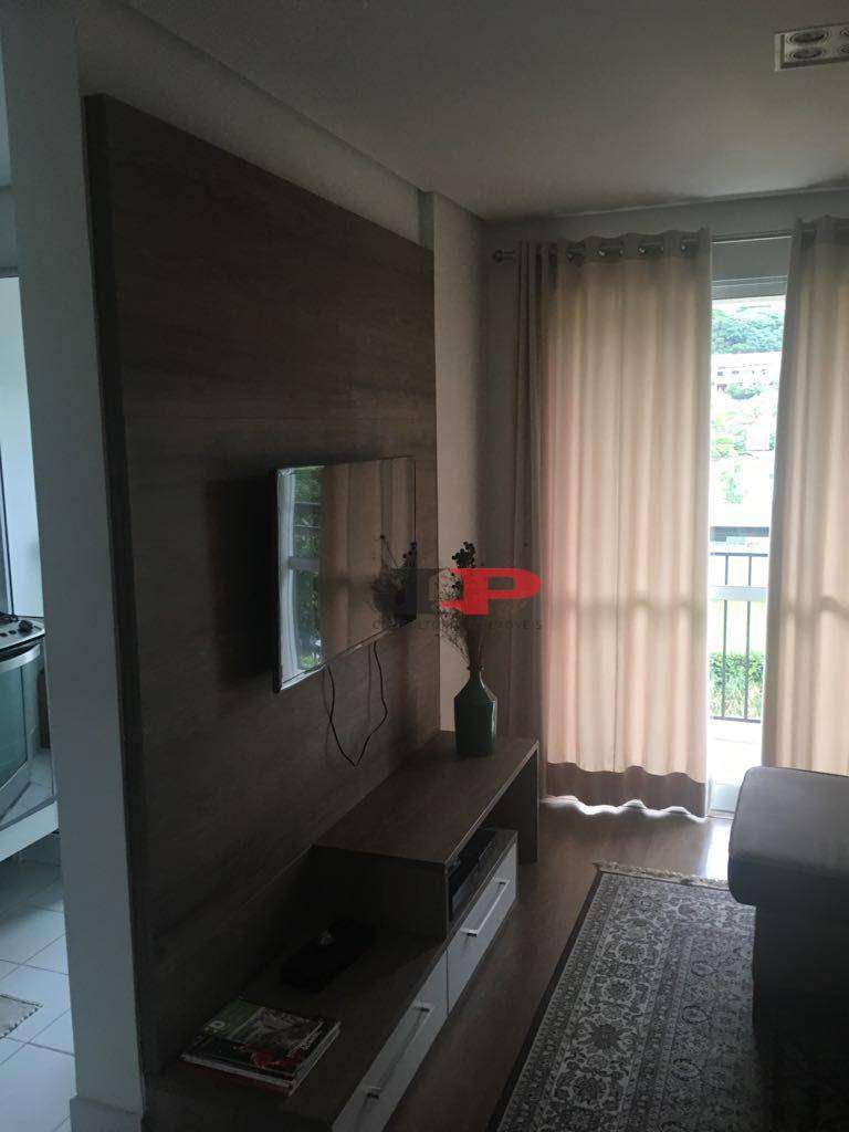 Apartamento à venda com 2 quartos, 127m² - Foto 2