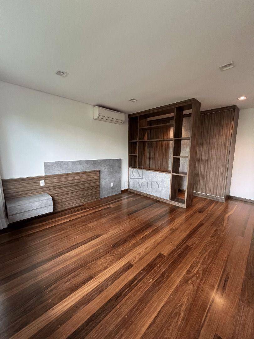 Casa de Condomínio à venda com 4 quartos, 890m² - Foto 39