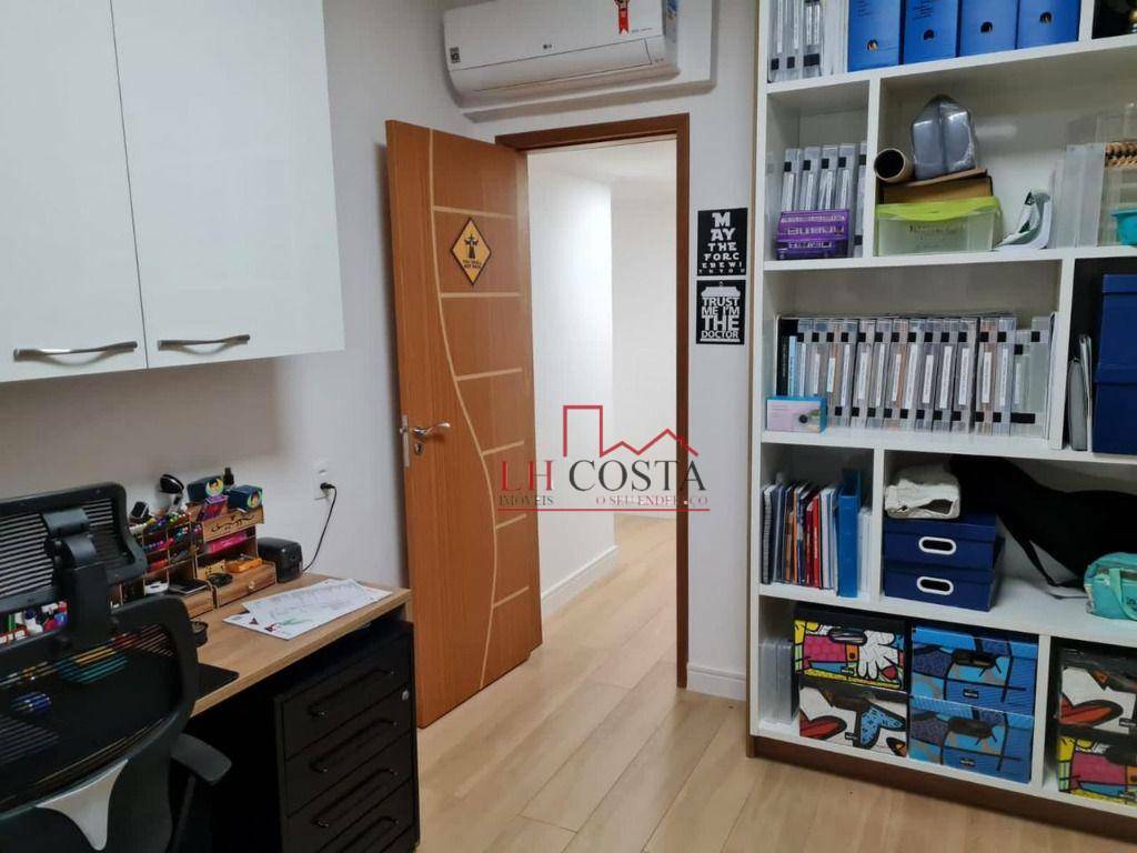 Apartamento à venda com 3 quartos, 140m² - Foto 23