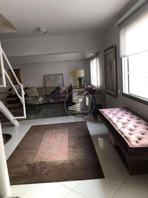 Cobertura à venda com 3 quartos, 240m² - Foto 9