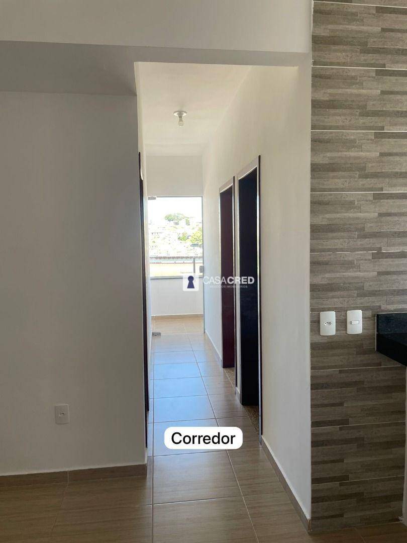 Apartamento à venda com 2 quartos, 65m² - Foto 4