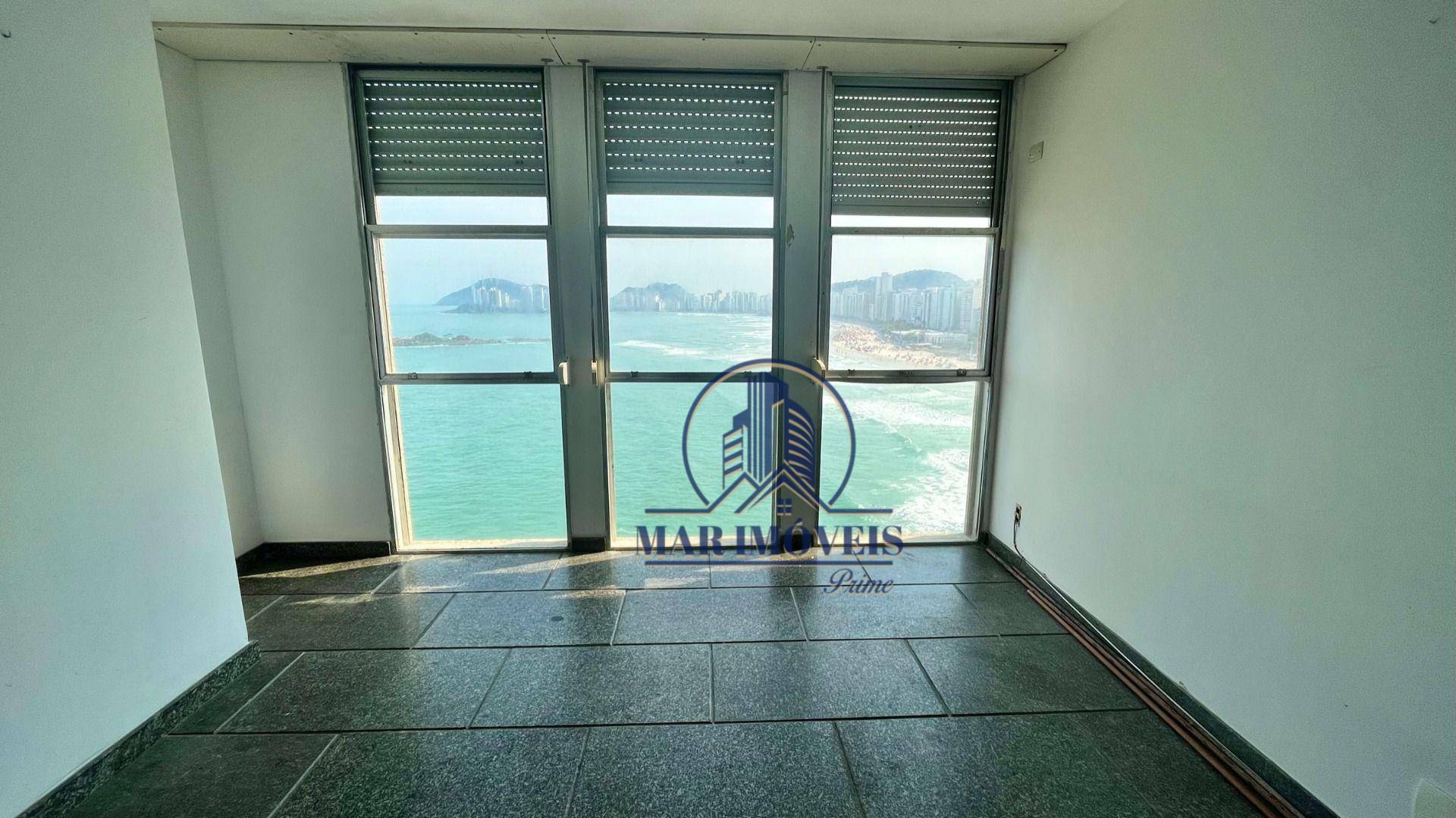 Apartamento à venda com 3 quartos, 150m² - Foto 2