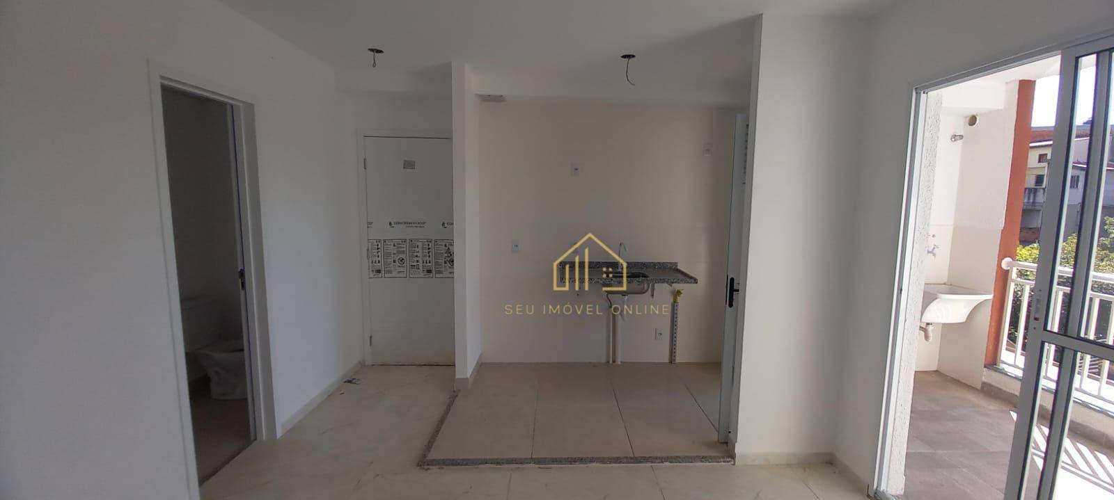 Apartamento à venda com 2 quartos, 45m² - Foto 2