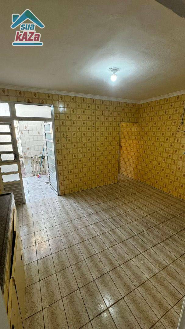 Casa à venda com 3 quartos, 80m² - Foto 10