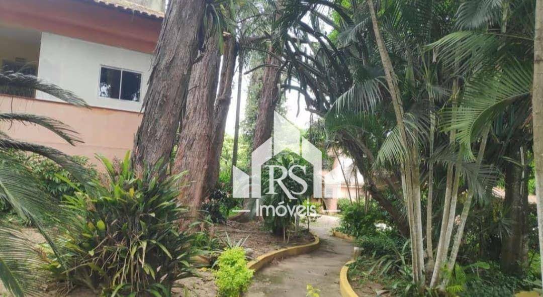 Casa à venda com 25 quartos, 10m² - Foto 23
