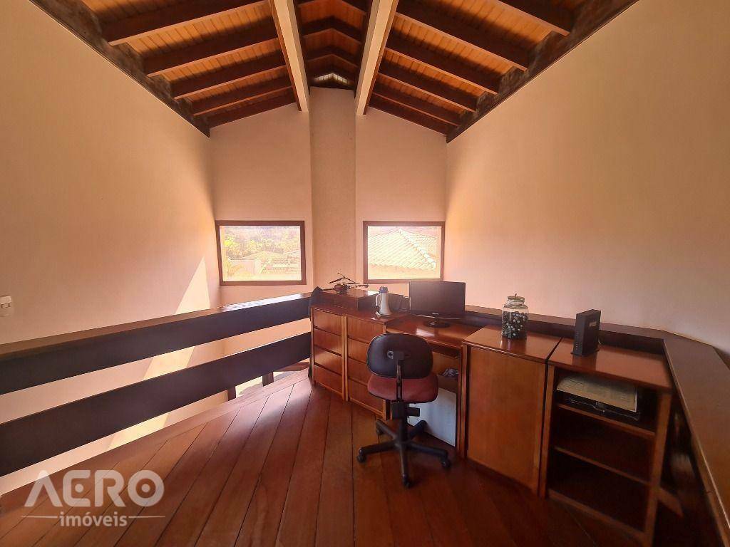 Casa de Condomínio à venda com 4 quartos, 300m² - Foto 10