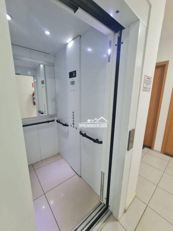 Apartamento à venda com 2 quartos, 40m² - Foto 3