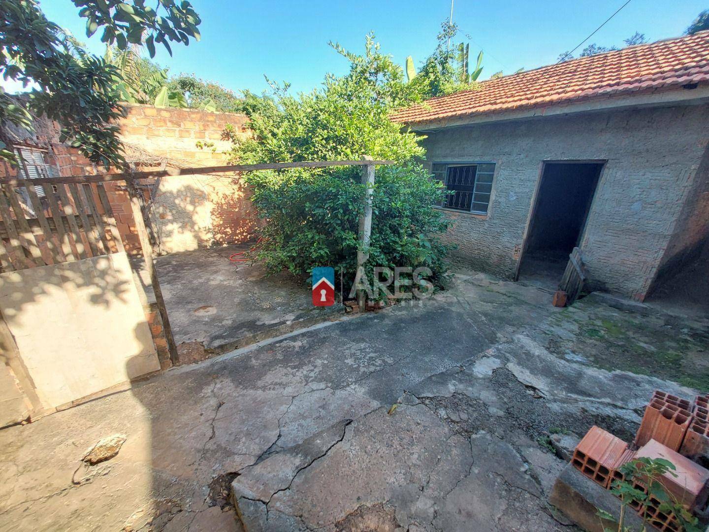 Chácara à venda com 3 quartos, 188m² - Foto 11