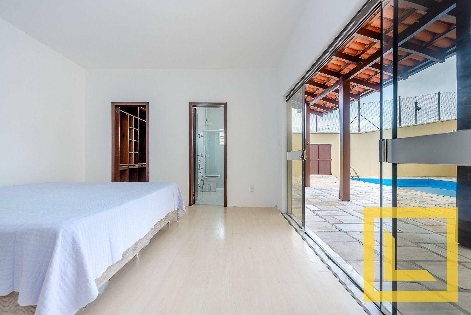 Casa à venda com 5 quartos, 420m² - Foto 22