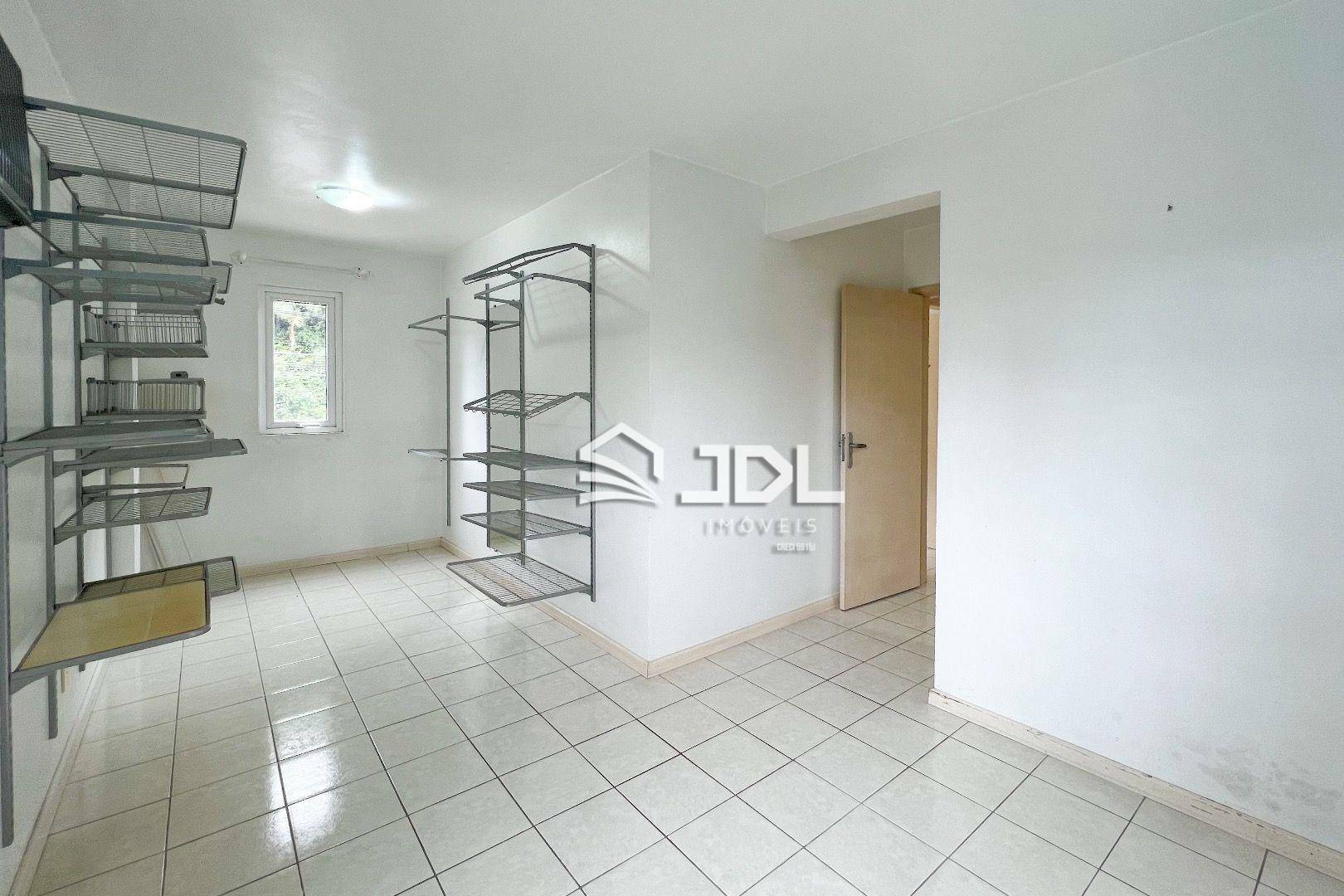 Apartamento à venda com 3 quartos, 110m² - Foto 19