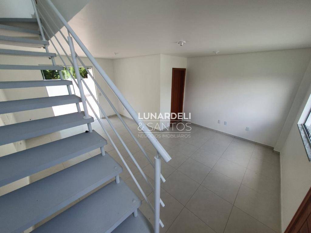 Sobrado à venda com 2 quartos, 70M2 - Foto 8