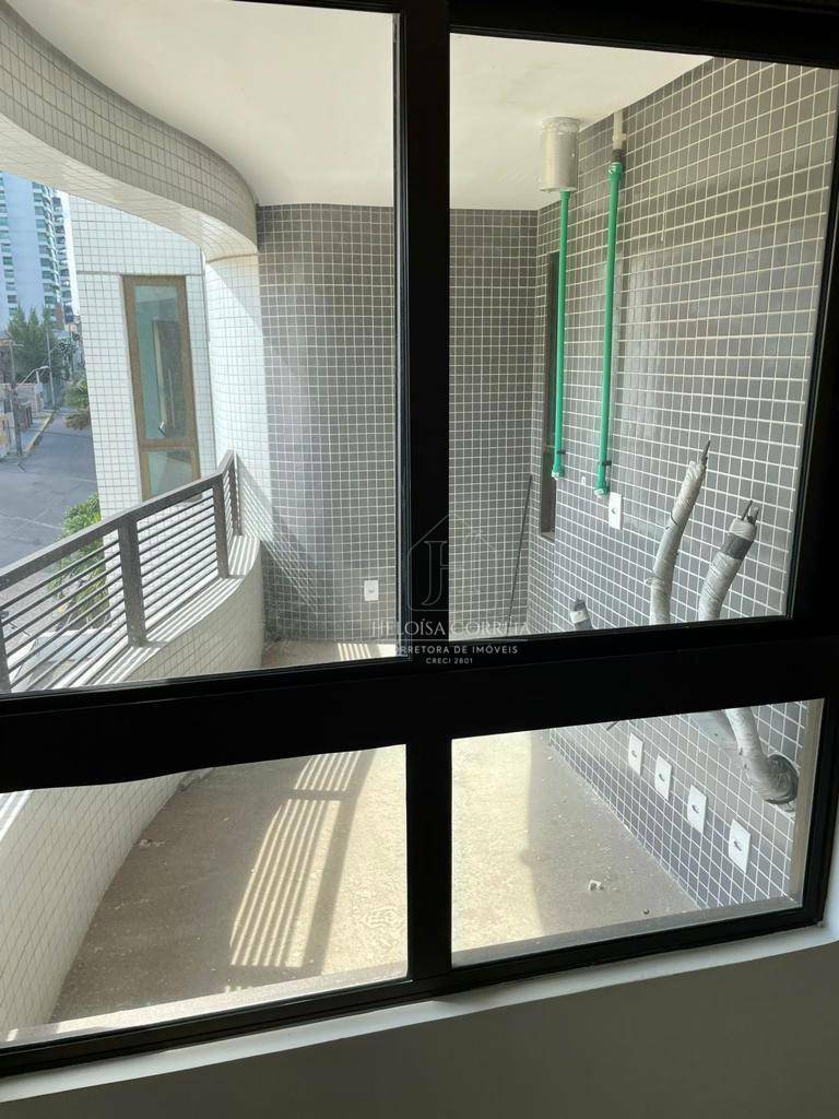 Apartamento à venda com 4 quartos, 279m² - Foto 32