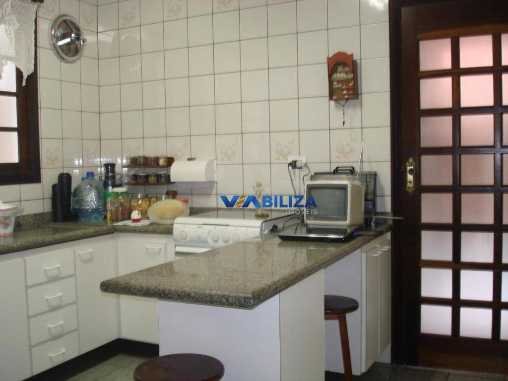 Sobrado à venda com 2 quartos, 150m² - Foto 14