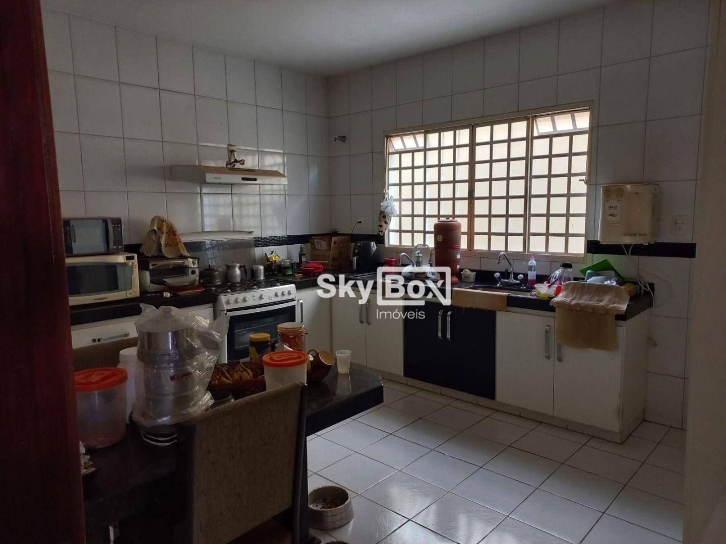 Casa à venda com 5 quartos, 233m² - Foto 9