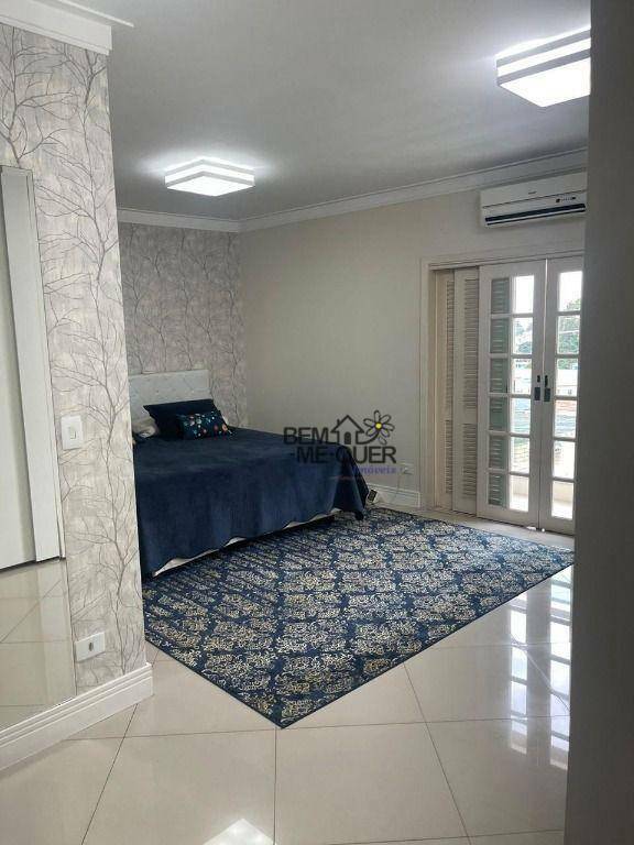 Sobrado à venda com 4 quartos, 200m² - Foto 13