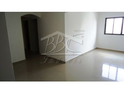 Apartamento à venda com 3 quartos, 94m² - Foto 3