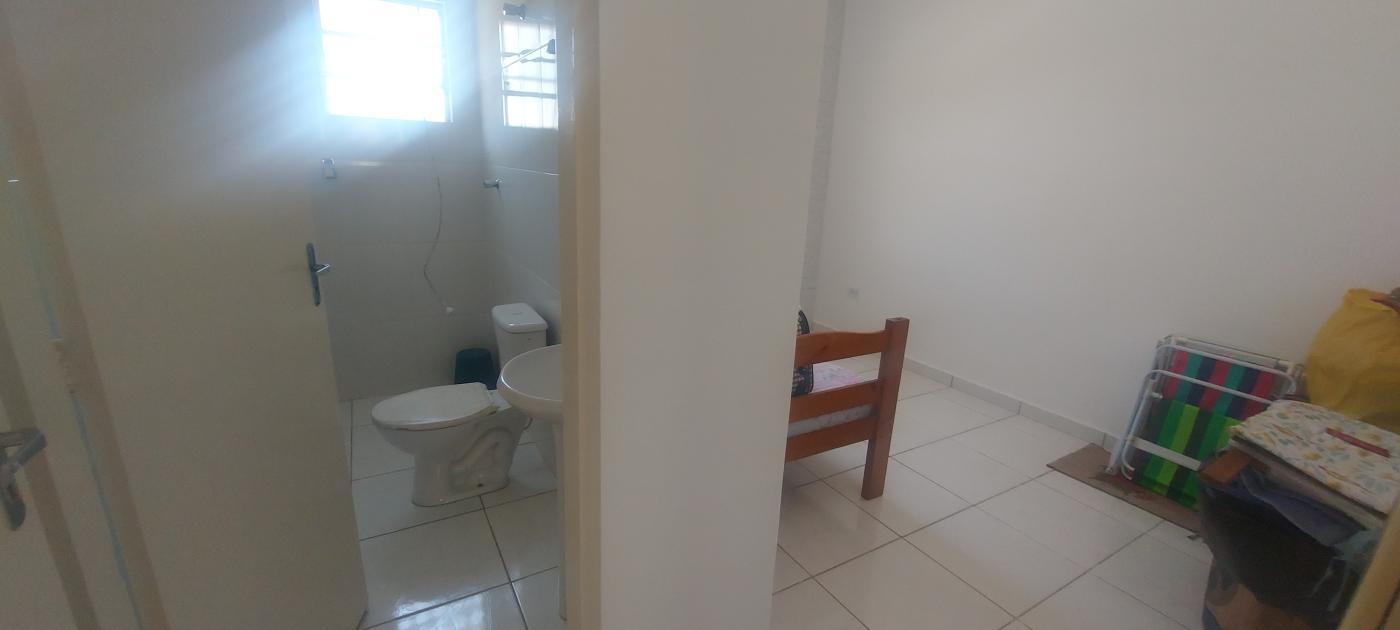 Casa à venda com 2 quartos, 55m² - Foto 13