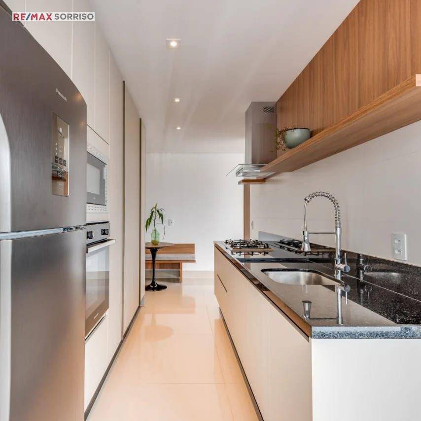 Apartamento à venda com 3 quartos, 157m² - Foto 7