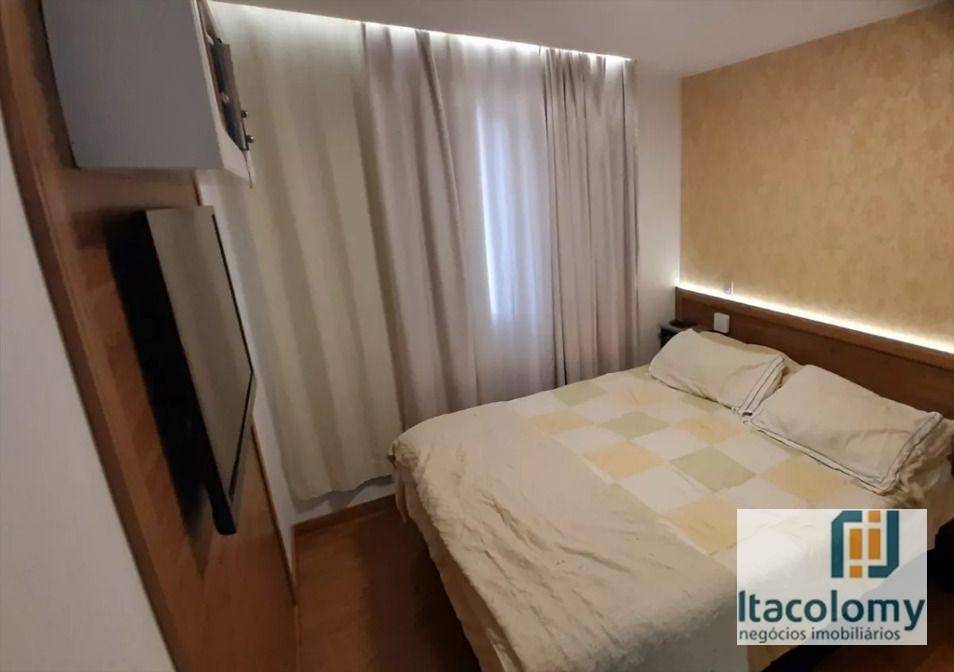 Apartamento à venda com 1 quarto, 50m² - Foto 19