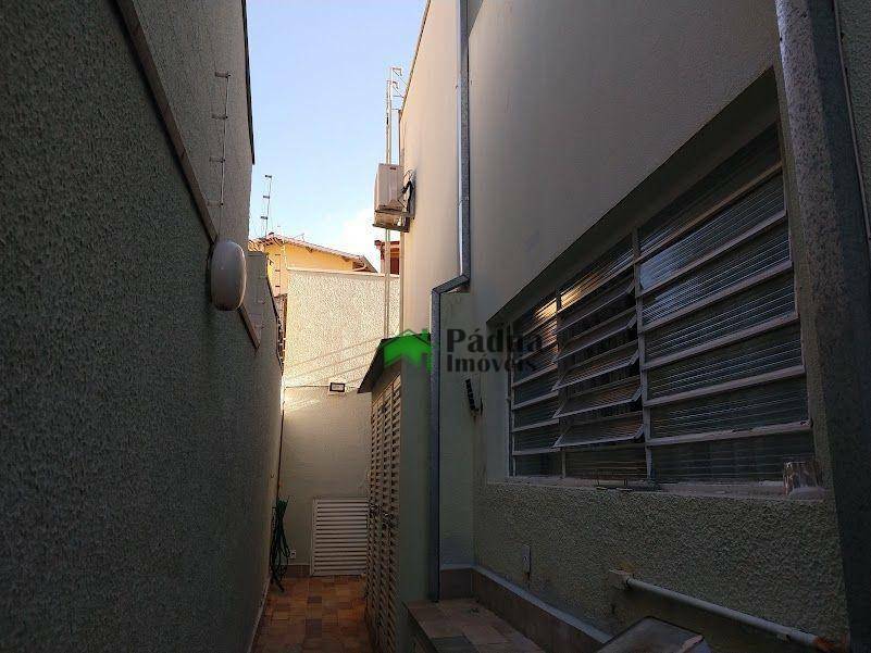 Casa à venda com 3 quartos, 320m² - Foto 14