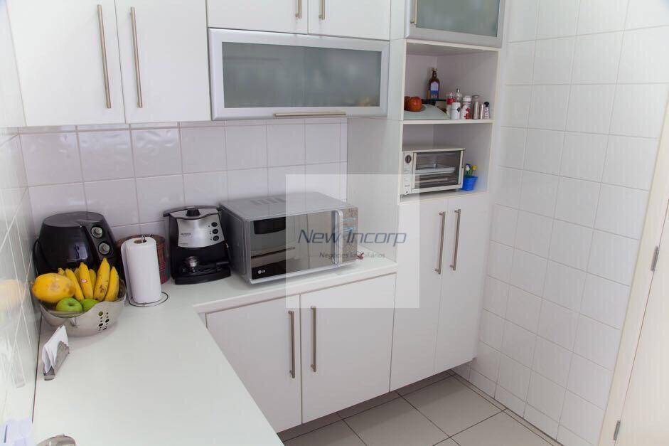 Apartamento à venda com 3 quartos, 105m² - Foto 18