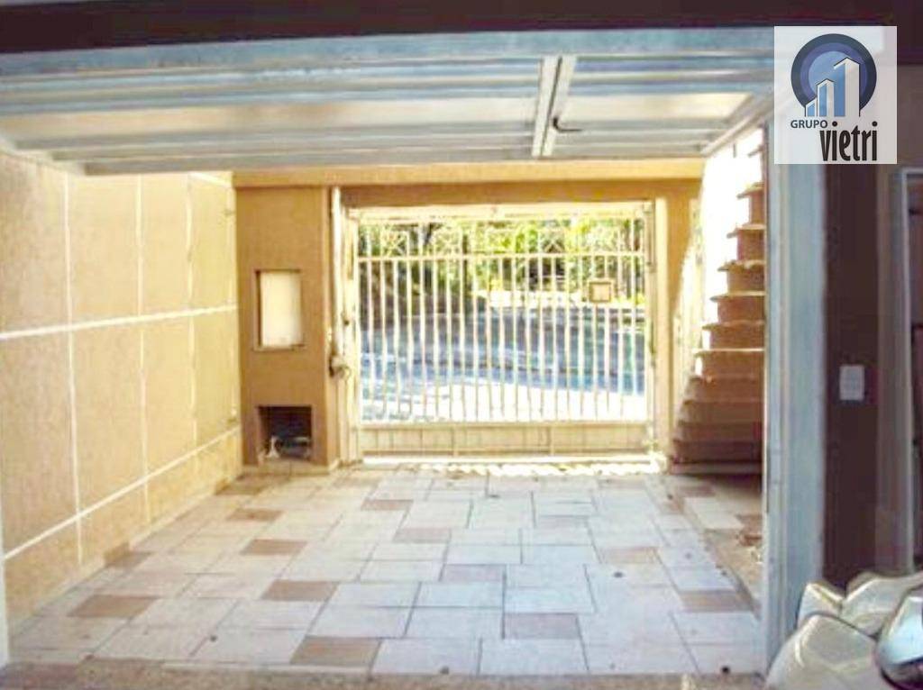 Sobrado à venda com 3 quartos, 240m² - Foto 2