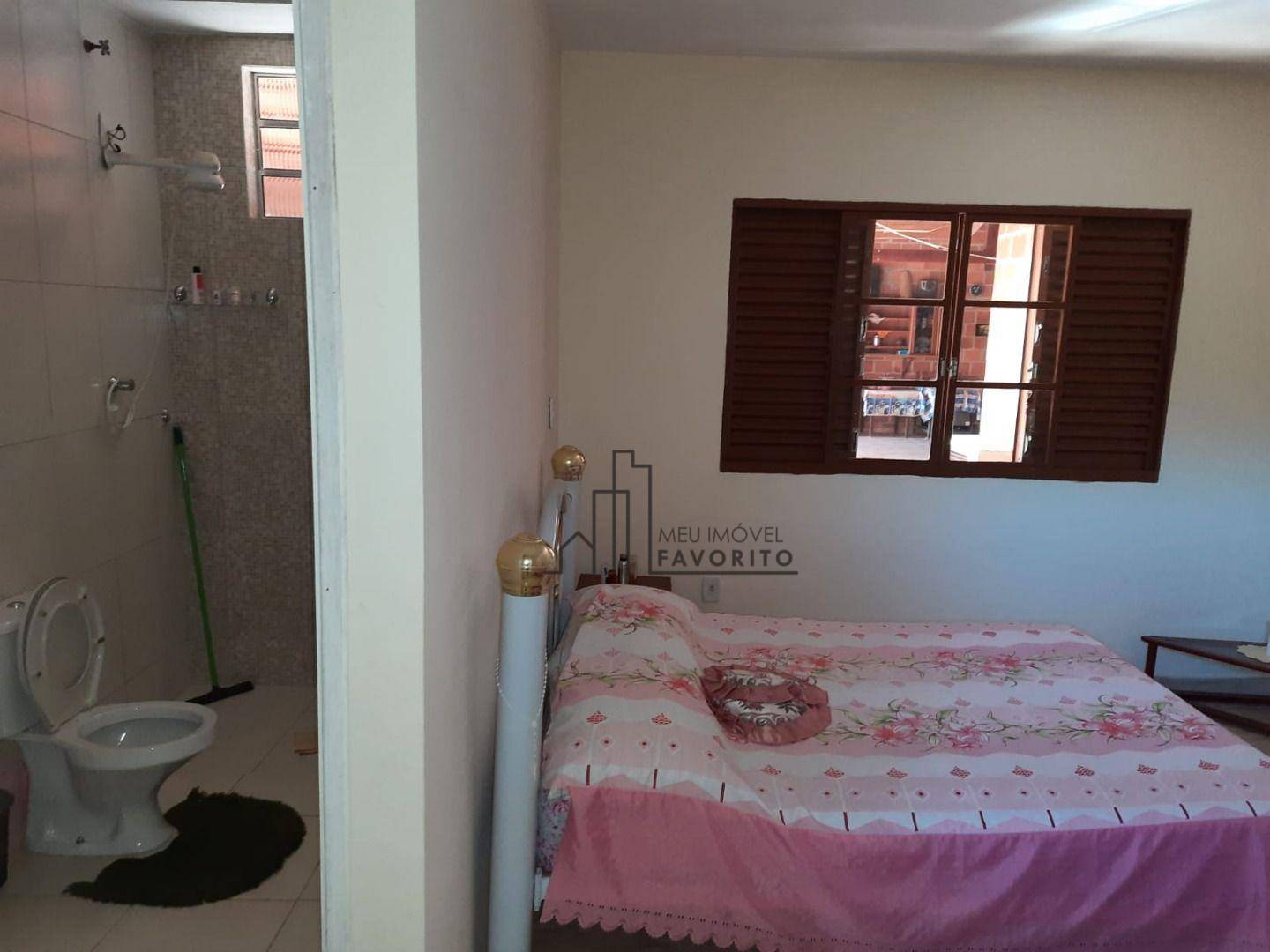 Chácara à venda com 3 quartos, 190m² - Foto 2