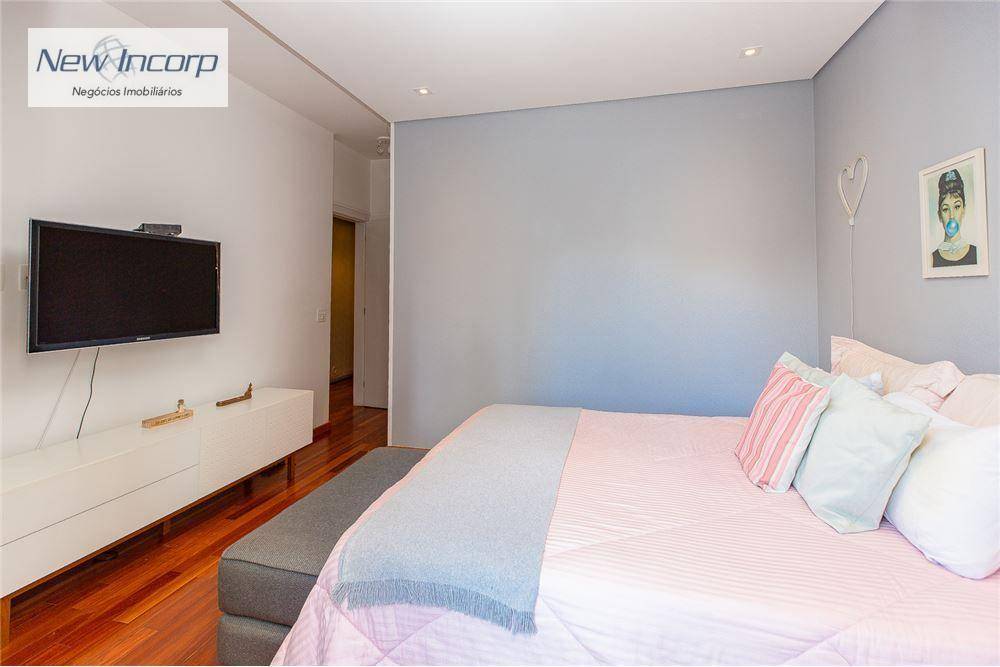 Apartamento à venda com 3 quartos, 181m² - Foto 31