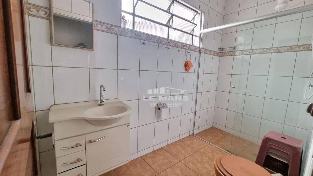 Casa à venda com 2 quartos, 107m² - Foto 13