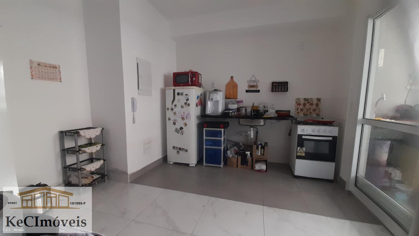 Apartamento à venda com 2 quartos, 65m² - Foto 21