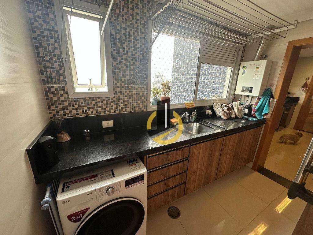 Apartamento à venda com 3 quartos, 126m² - Foto 8