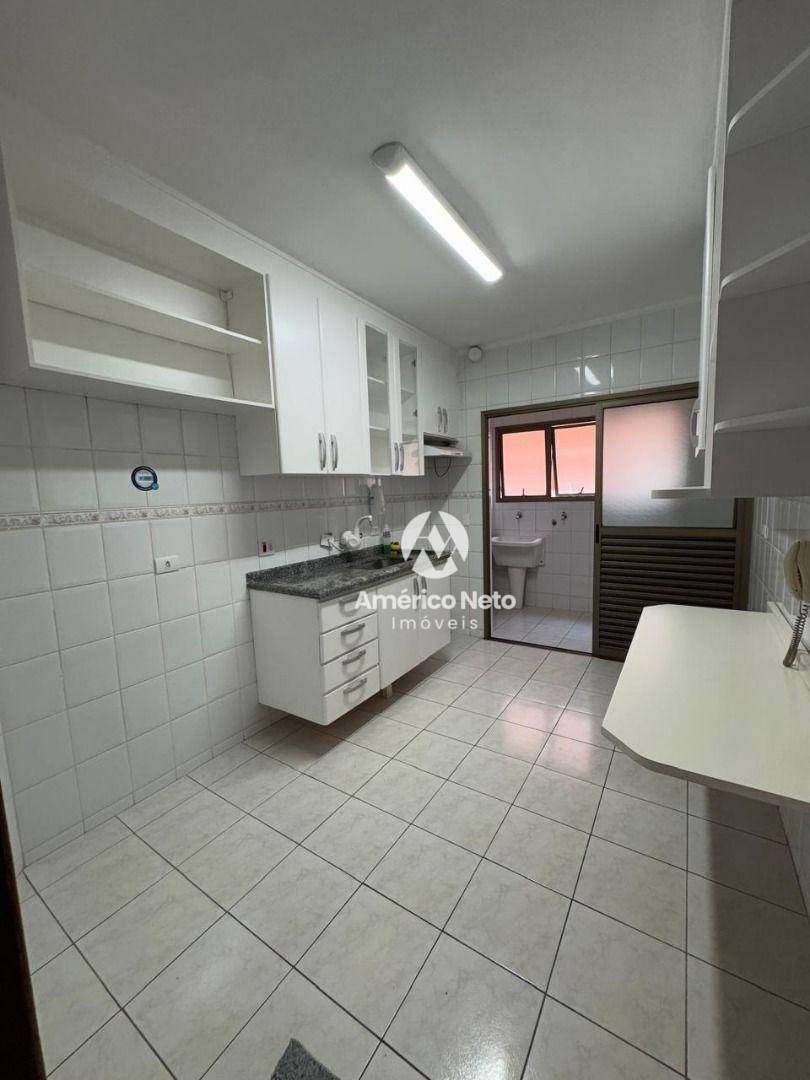 Apartamento para alugar com 3 quartos, 105m² - Foto 24