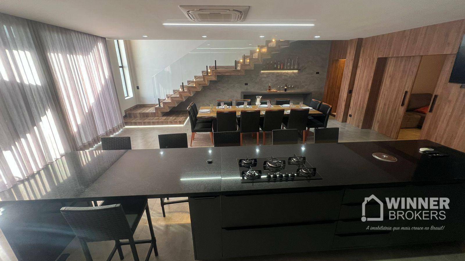 Sobrado à venda com 6 quartos, 410m² - Foto 29