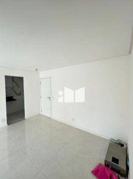 Apartamento para alugar com 3 quartos, 100m² - Foto 5