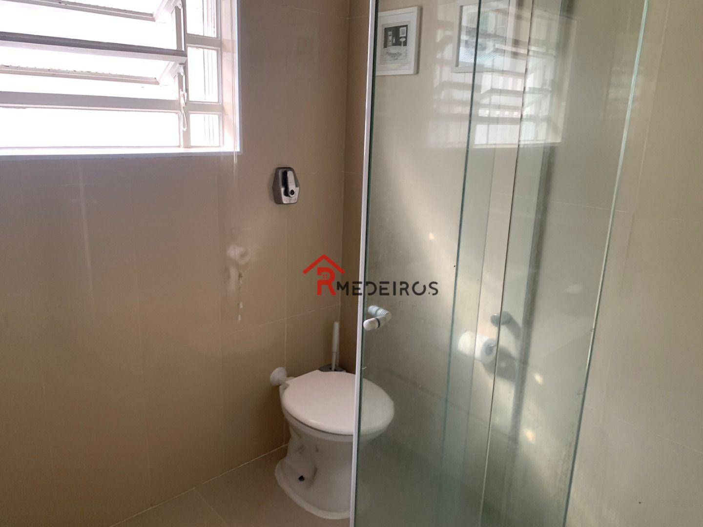 Casa à venda com 2 quartos, 100m² - Foto 27