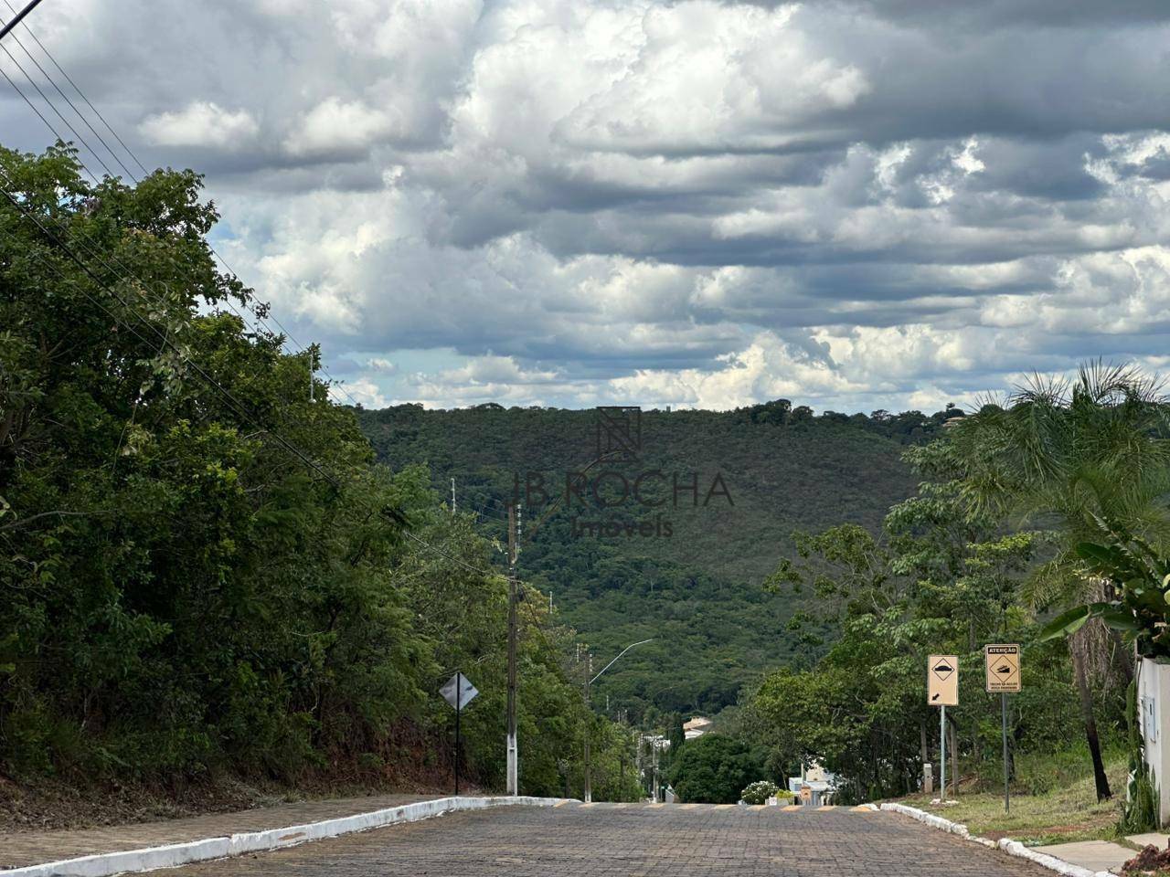 Loteamento e Condomínio, 1000 m² - Foto 4