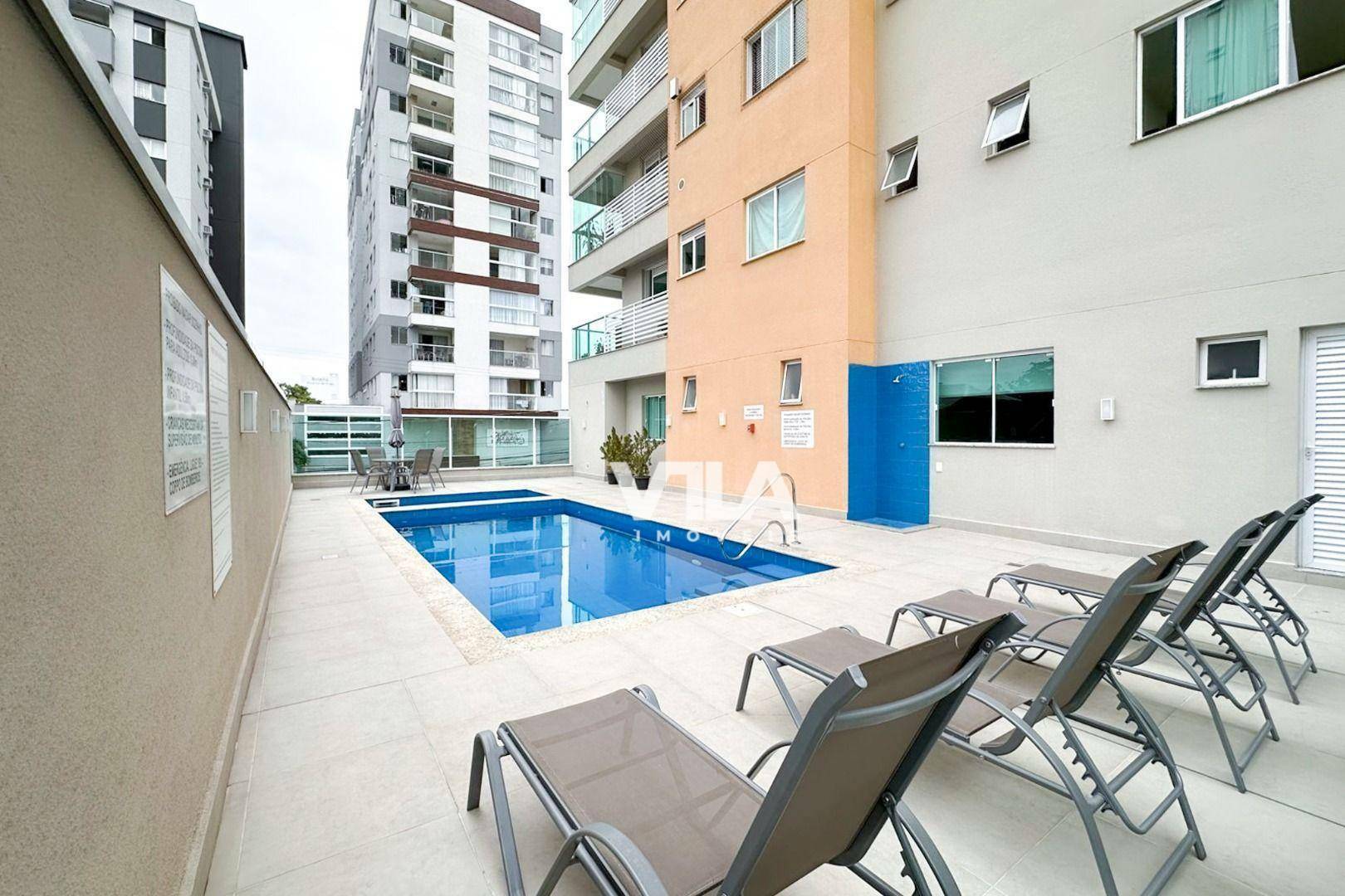 Apartamento à venda com 2 quartos, 77m² - Foto 15