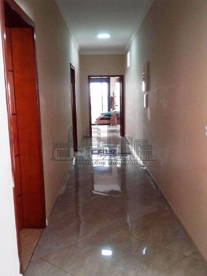 Casa à venda com 3 quartos, 300m² - Foto 12