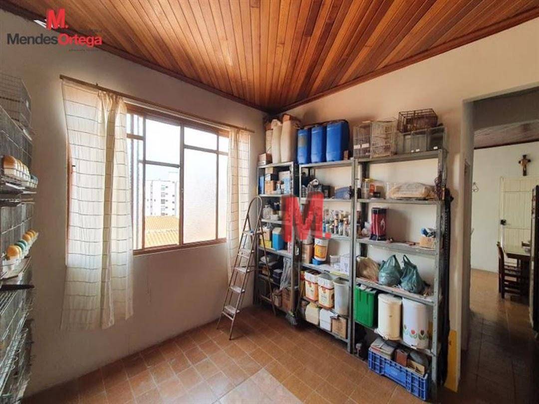 Casa à venda com 3 quartos, 197m² - Foto 23