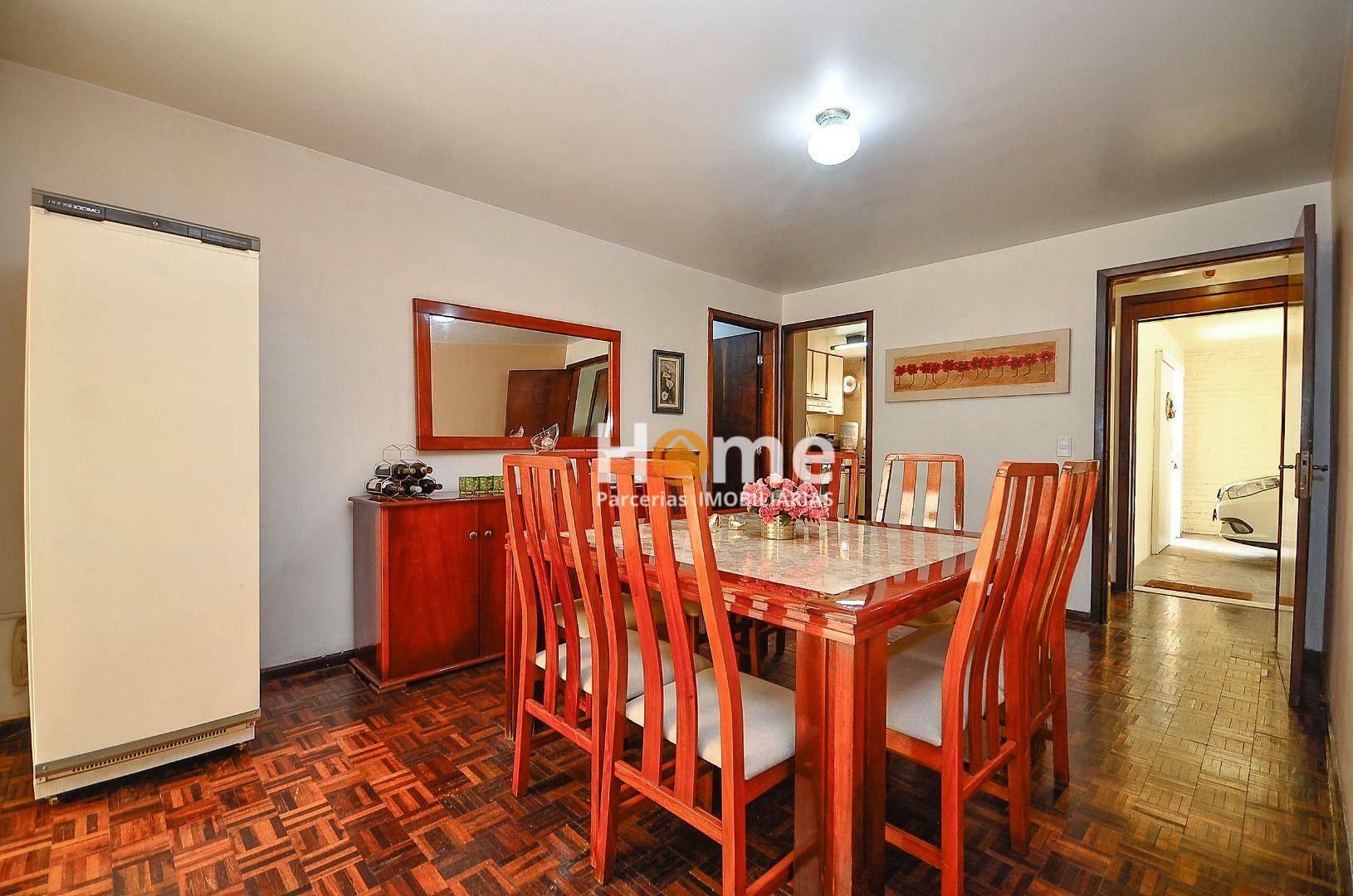 Casa à venda com 3 quartos, 300m² - Foto 13