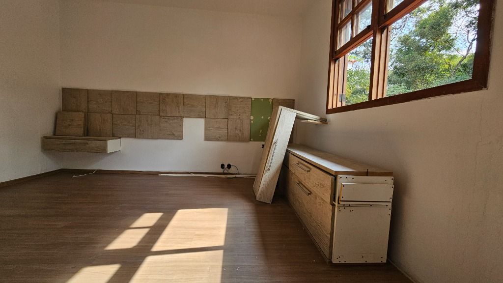 Casa de Condomínio à venda com 4 quartos, 270m² - Foto 40