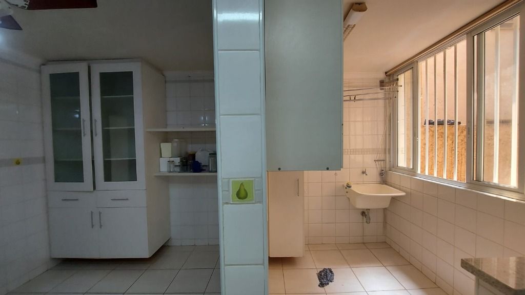 Apartamento à venda e aluguel com 3 quartos, 114m² - Foto 12