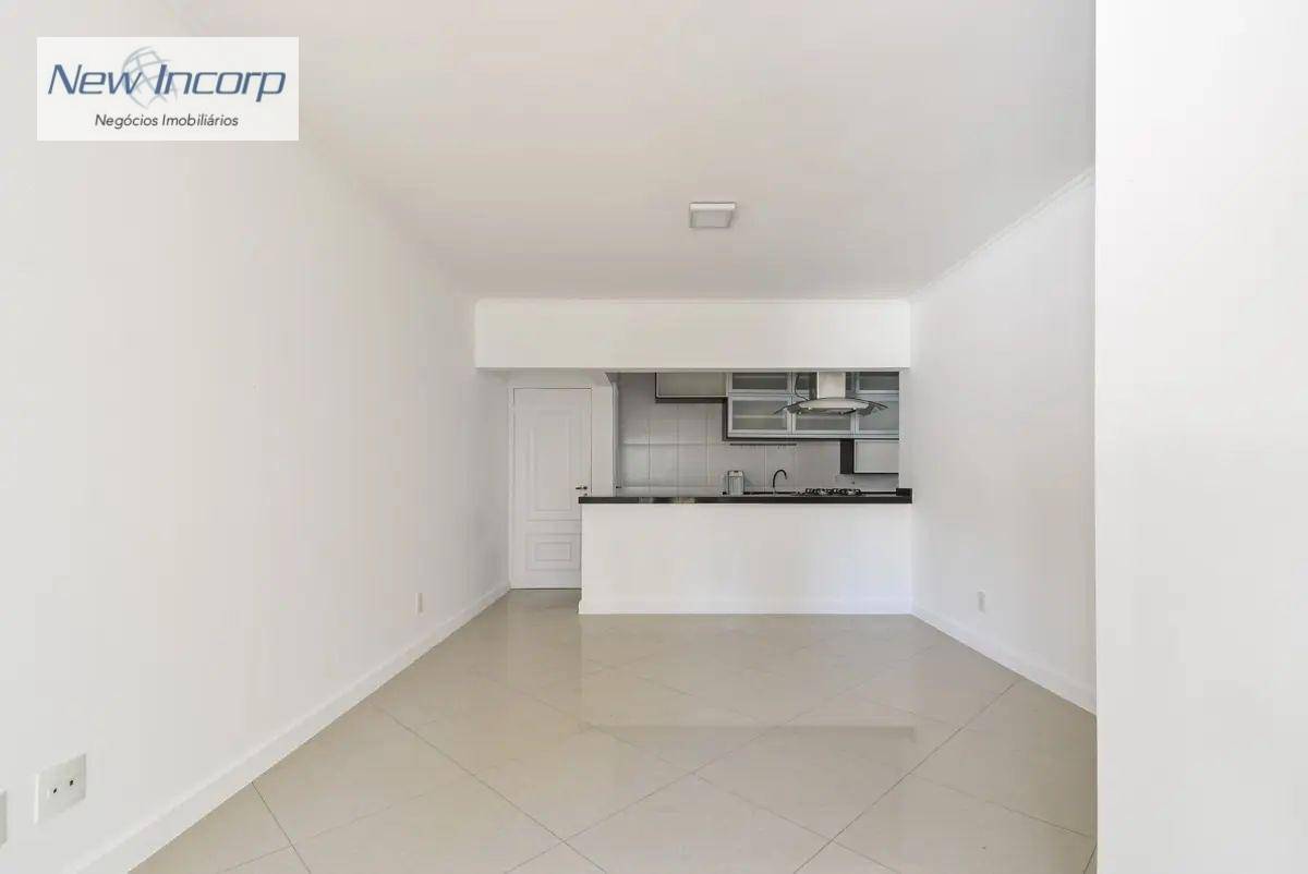 Apartamento à venda com 3 quartos, 100m² - Foto 6