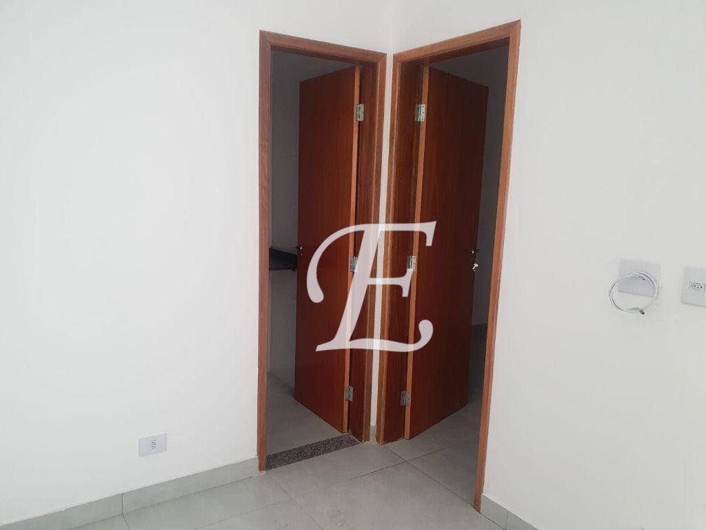 Apartamento à venda com 1 quarto, 28m² - Foto 18